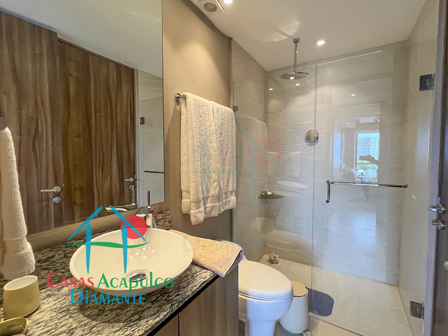 La Isla Fiji X6 - Baño completo 2